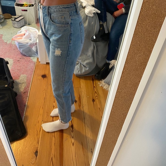 Princess Polly Jeans - Picture 2 of 6